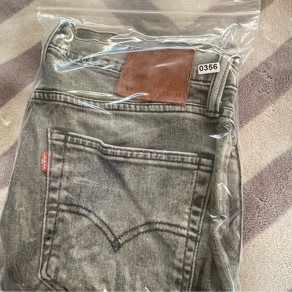 Levi’s 511 Men’s Black Wash Distressed Size 33 X 32 Normcore Casual Stretch - Picture 16 of 16